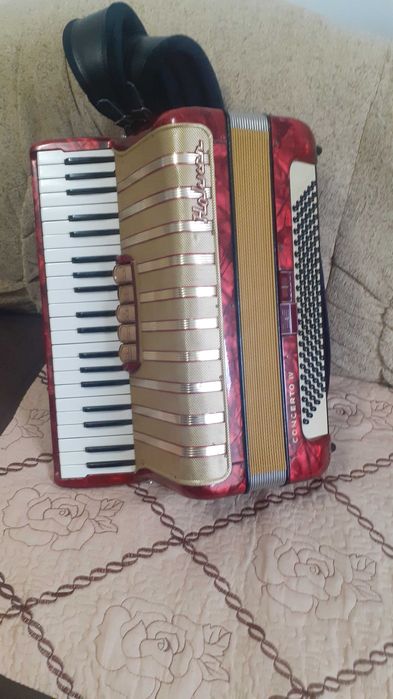 acordeon hohner concerto