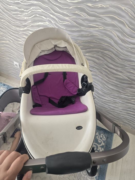 Коляска детская всё в комплекте