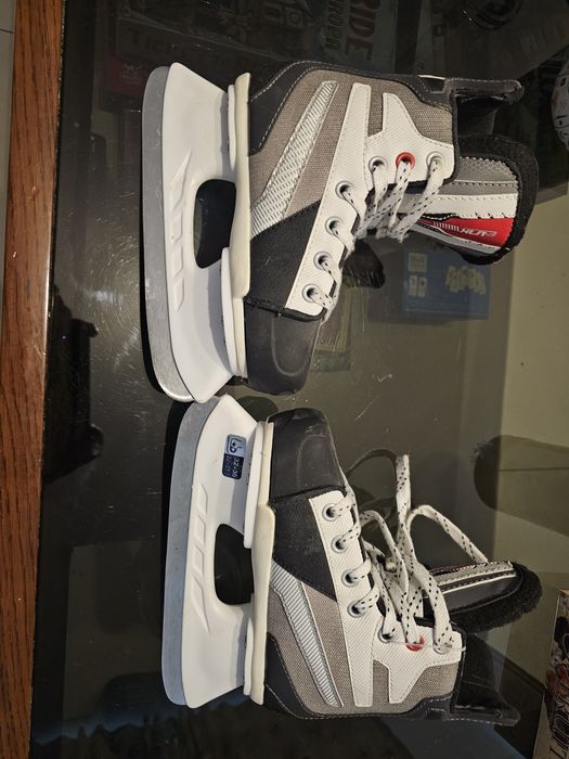 Patine ghiata orelo xlr3 nr.32-35