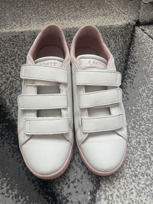 Продам кроссовки