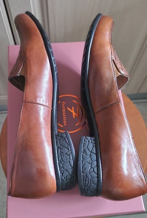 Pantofi  38 , piele manusa