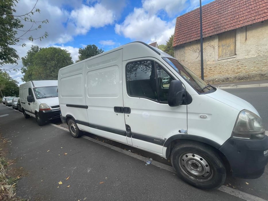 Vând Opel Movano 2.5 Diesel, 100 CP, an 2009