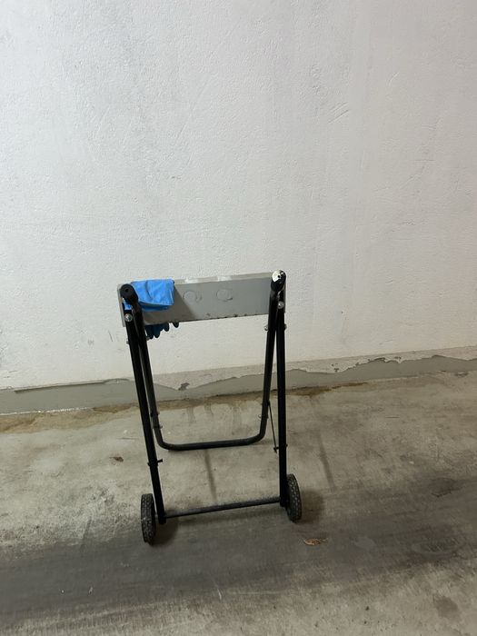 Количка за извънбордов двигател