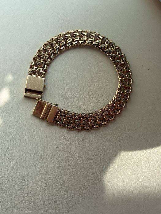 Продам золотой браслет 23 см