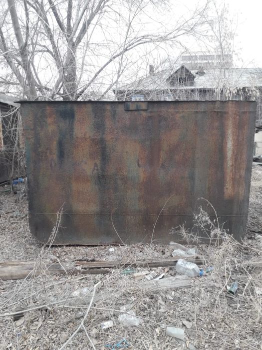 Продам бункер для хранение и т д