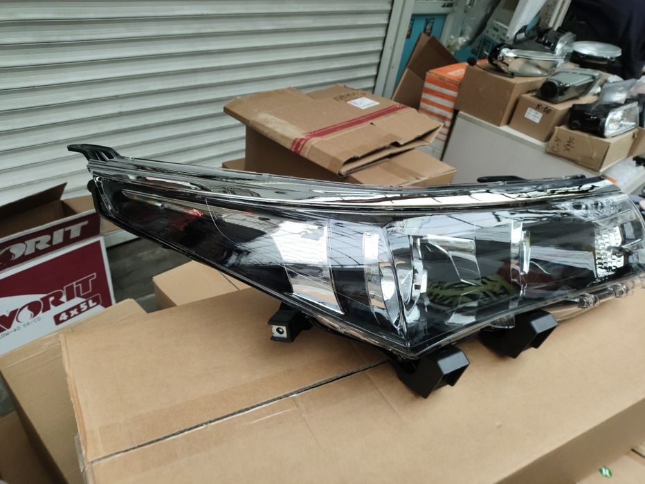 Королла фара кузов 180