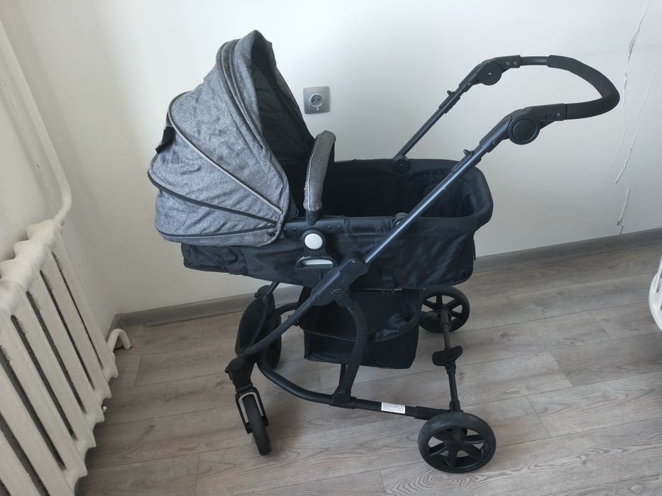 Коляска детская универсальная