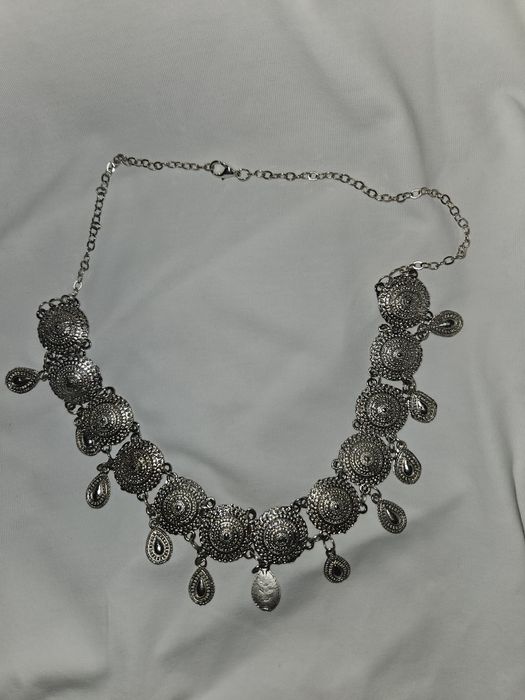 Bosh qismi uchun milliy  taqinchoq