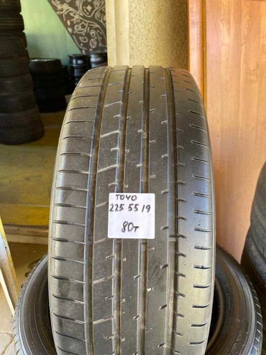 Шины  Toyo 225 55 R19