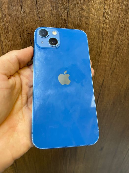 СРОЧНО Продаю IPhone 13