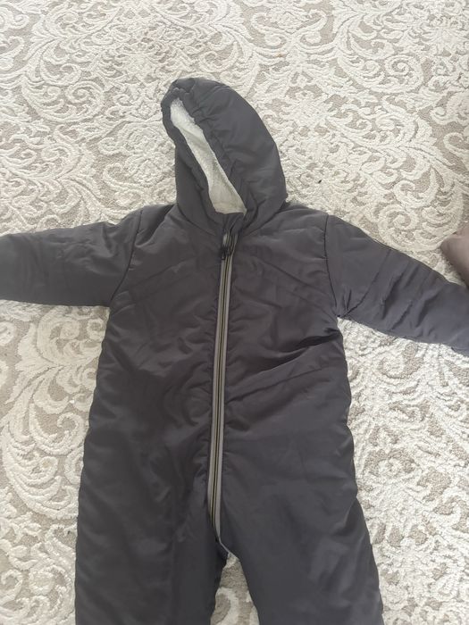 Продам  детские куртки