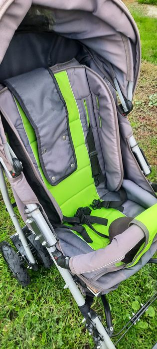 Продам коляску для детей ДЦП