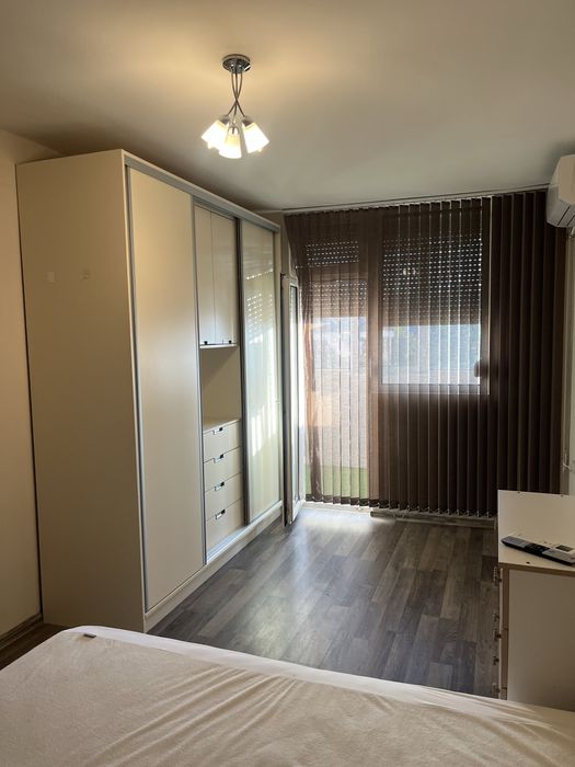 Дава се под наем Тристаен апартамент в Плевен, Идеален център - 80 кв.м за 168000 € - Снимка #4