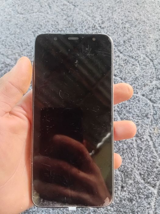 Samsung galaxy a 6 +