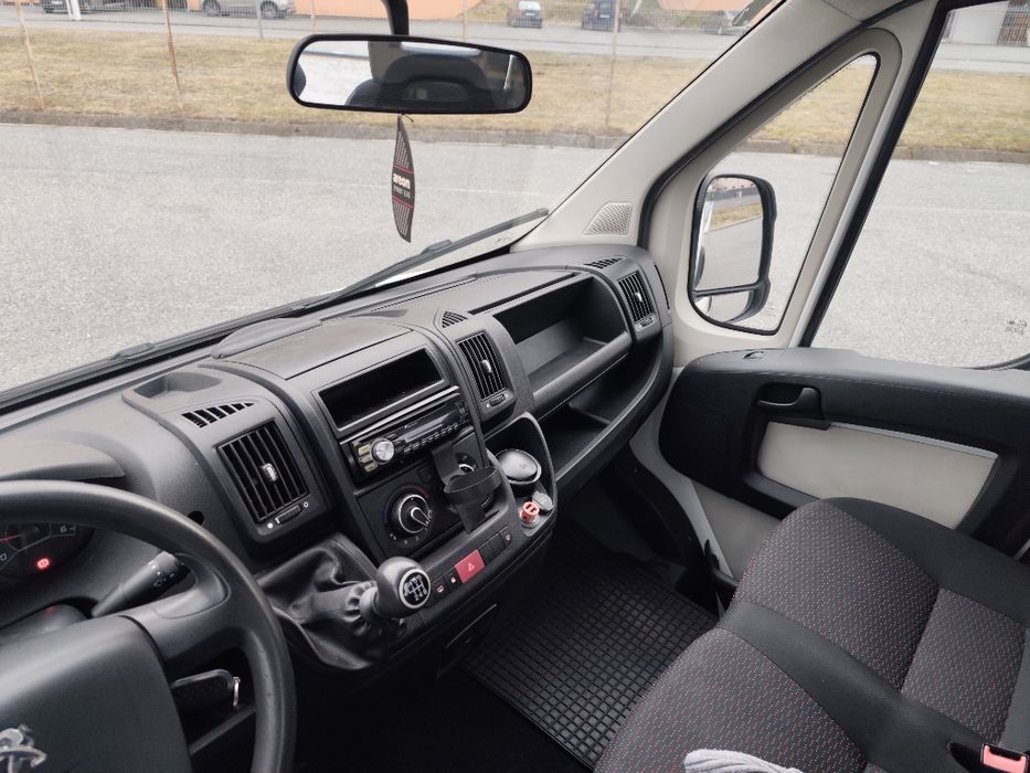 Peugeot Boxer bena