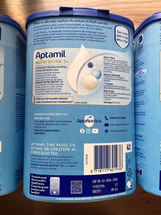 Lapte praf Aptamil  3 +