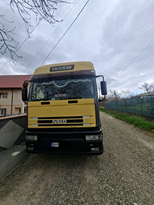 Vand/schimb, auto, utilaje agricole sau vite, oi