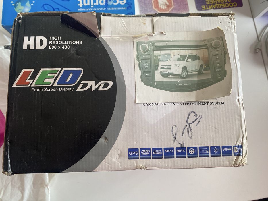 продам Магнитофон от рав4