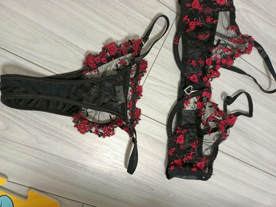 Set lenjerie dantela