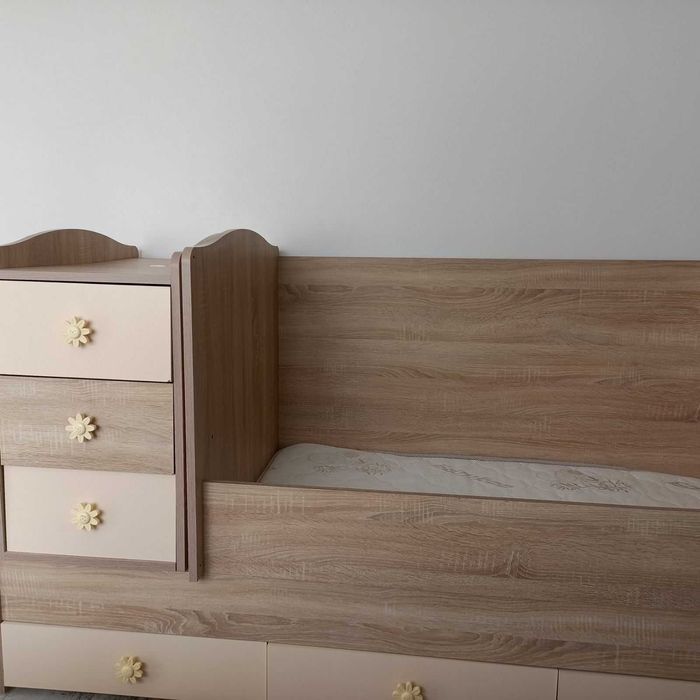 Детска дървена кошара + матрак