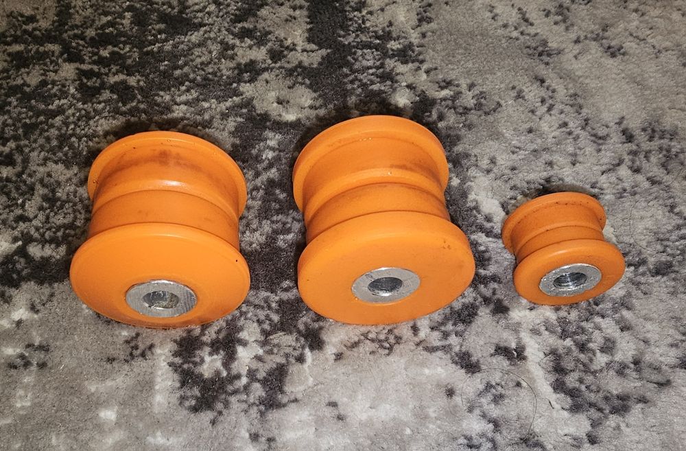 Set bucșe poliuretan suport motor sus și jos Freelander 1 TD4