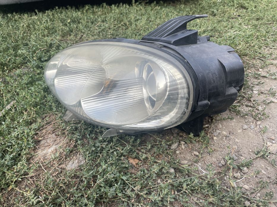 Vând far stranga mazda miata - nbfl