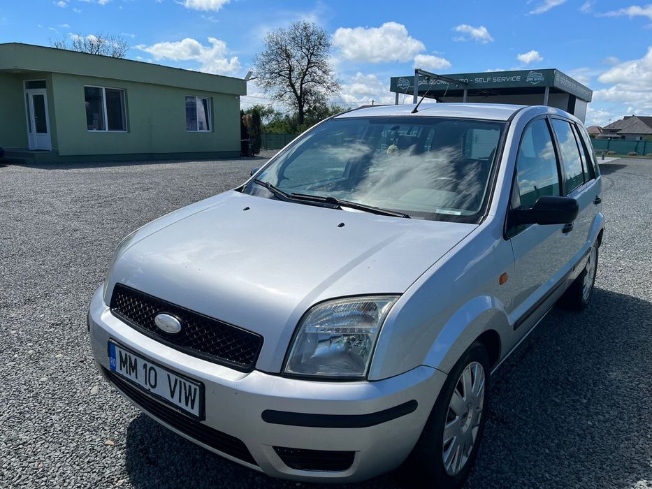 Vând ford fusion  2005 1.4 dizel