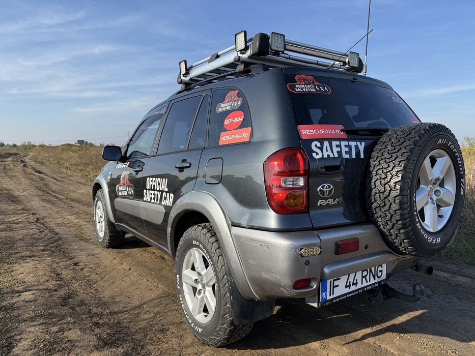 TOYOTA RAV4 2004 — imagine 3