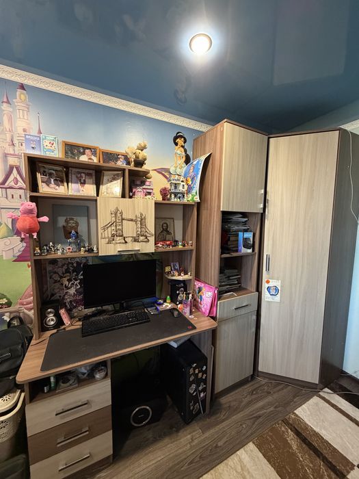 Продам белорусский гарнитур