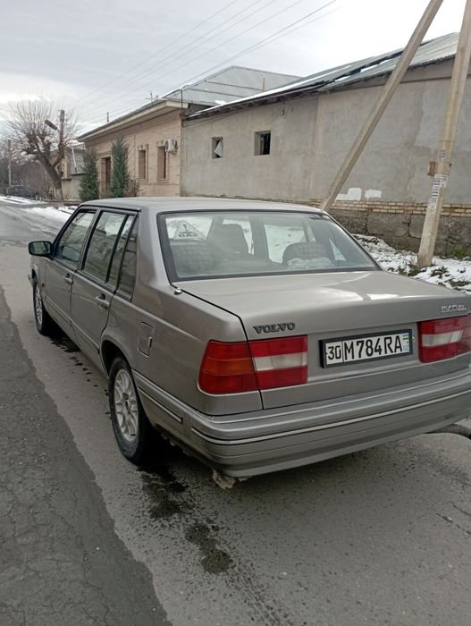 Вольво 1993 йилда ишлаб чикарилган,Бензин,пропан газда ишлайди,Яхши