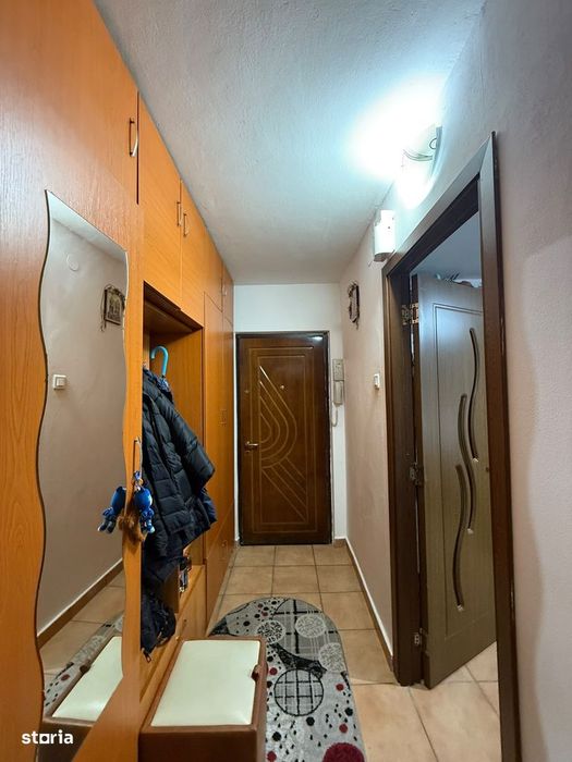 2 camere Craiovita Segarcea Parc Fantasy 52 mp parter înalt  1980