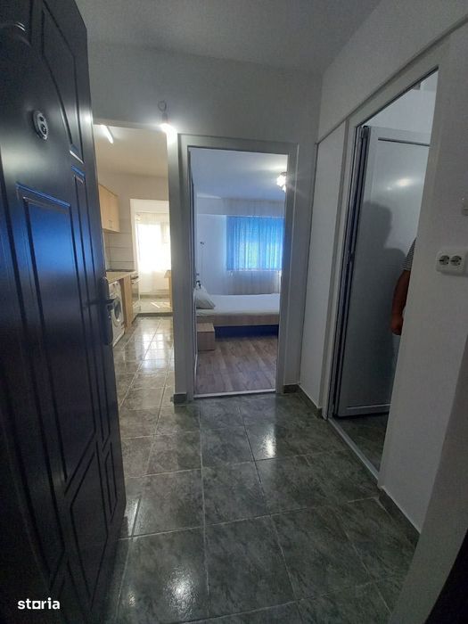 Ofer spre închiriere garsoniera Mioveni