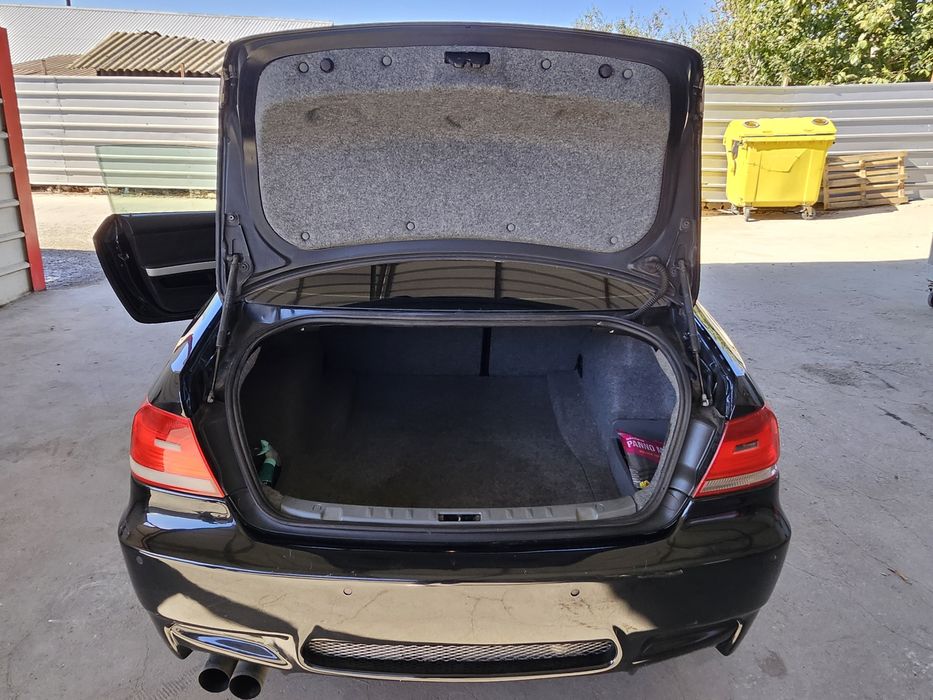 Vand BMW seria 3 2007 motor 2.0
