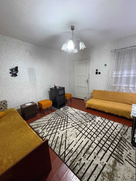 Продавам къща с двор - Генерал Тошево