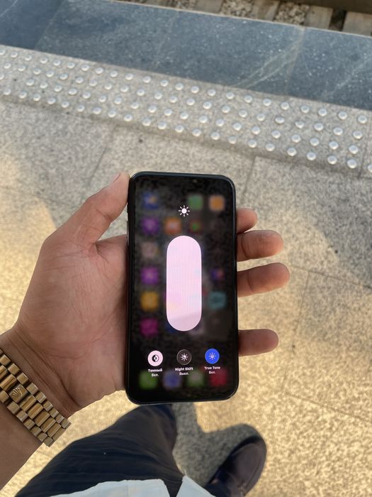 Iphone 11 pro 64 gb