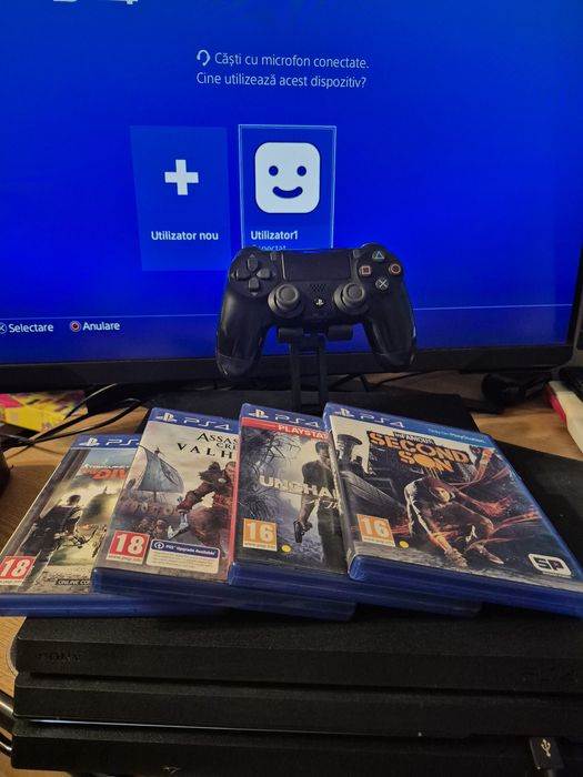 Ps4 pro 1TB + 4 jocuri