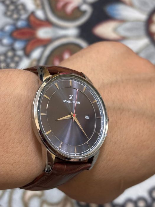 Daniel Klein часы