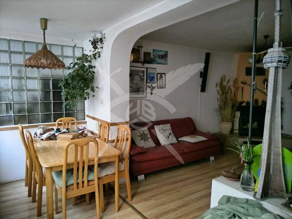 Продава се Многостаен апартамент в Бургас, Възраждане - 113 кв.м за 1549 €/кв.м - Снимка #9