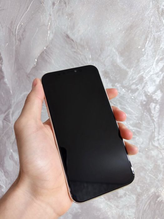 Продам Apple iPhone 11 (64gb) белый