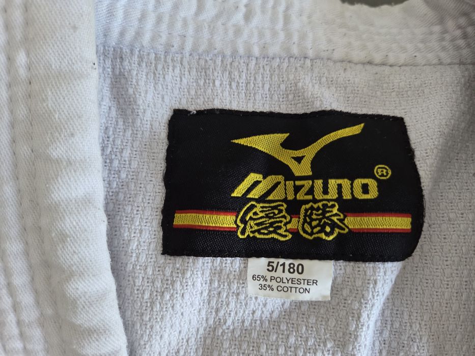 Кимоно, шлем, перчатки, футы