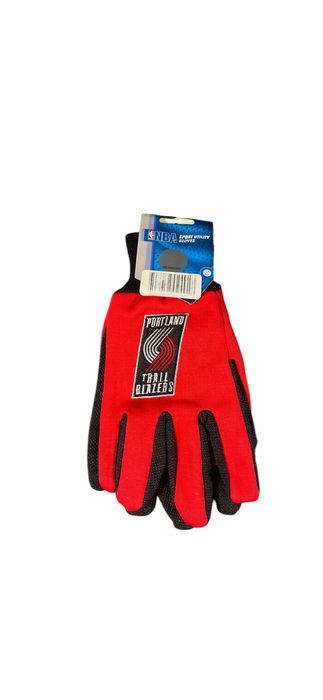 NBA Utility Gloves