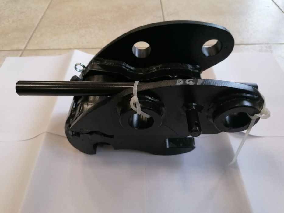 Cupla rapida mecanica pentru miniexcavator JCB 1CX/802X/803X