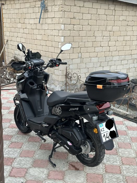 Продам скутер Tank 150 куб