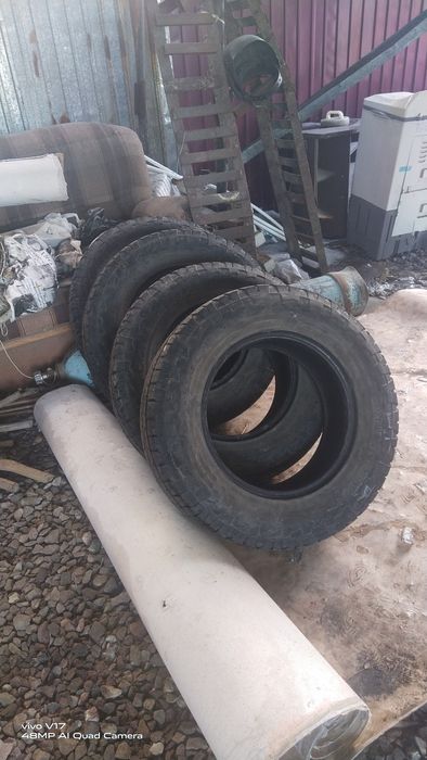 Продам шины в отличном состоянии