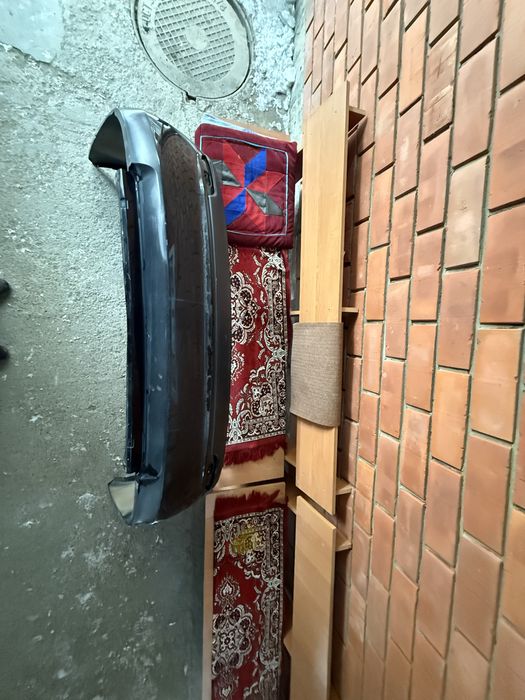 Продам задний бампер приора2 седан