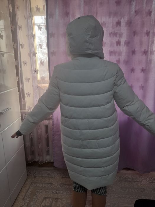 Продаю куртки зима весна димесезон