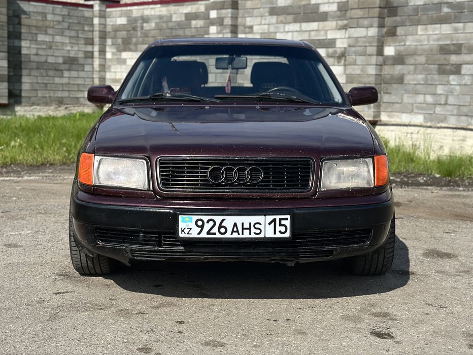 Ауди 100 в отличном состоянии