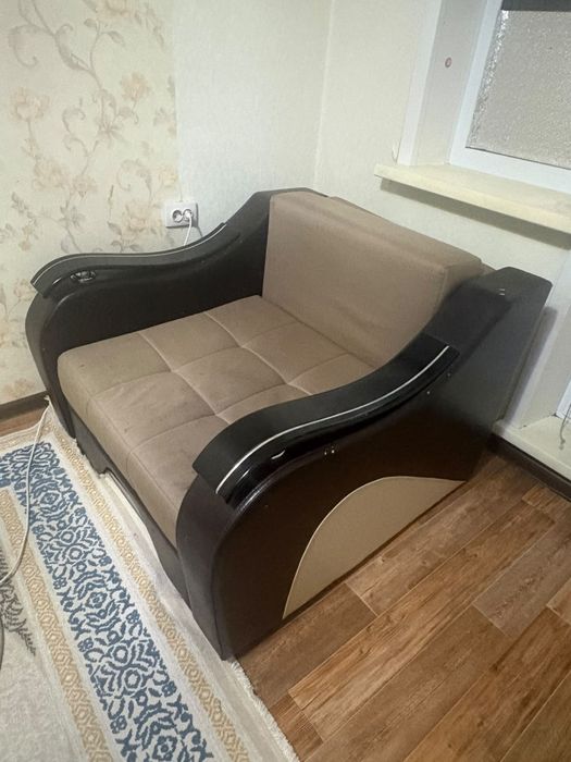 Продам диван и кресло