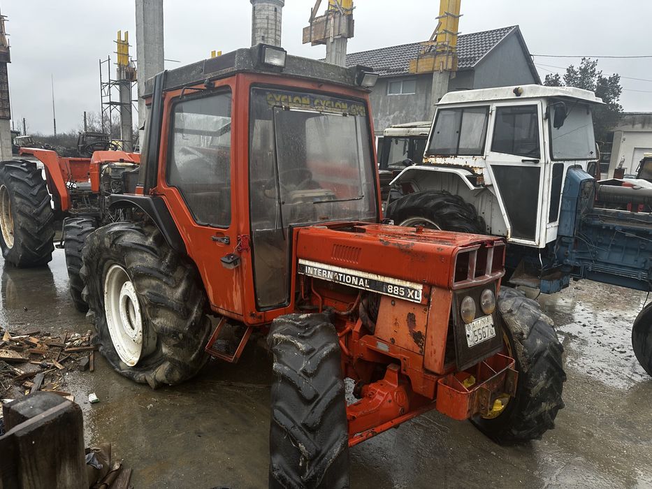 Dezmembrez Case IH 785 885
