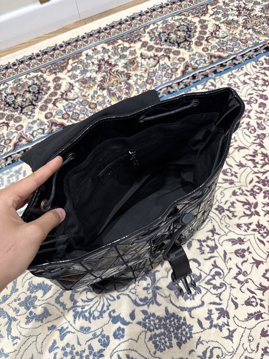 Сумка BLOBLO с лакированными ставками